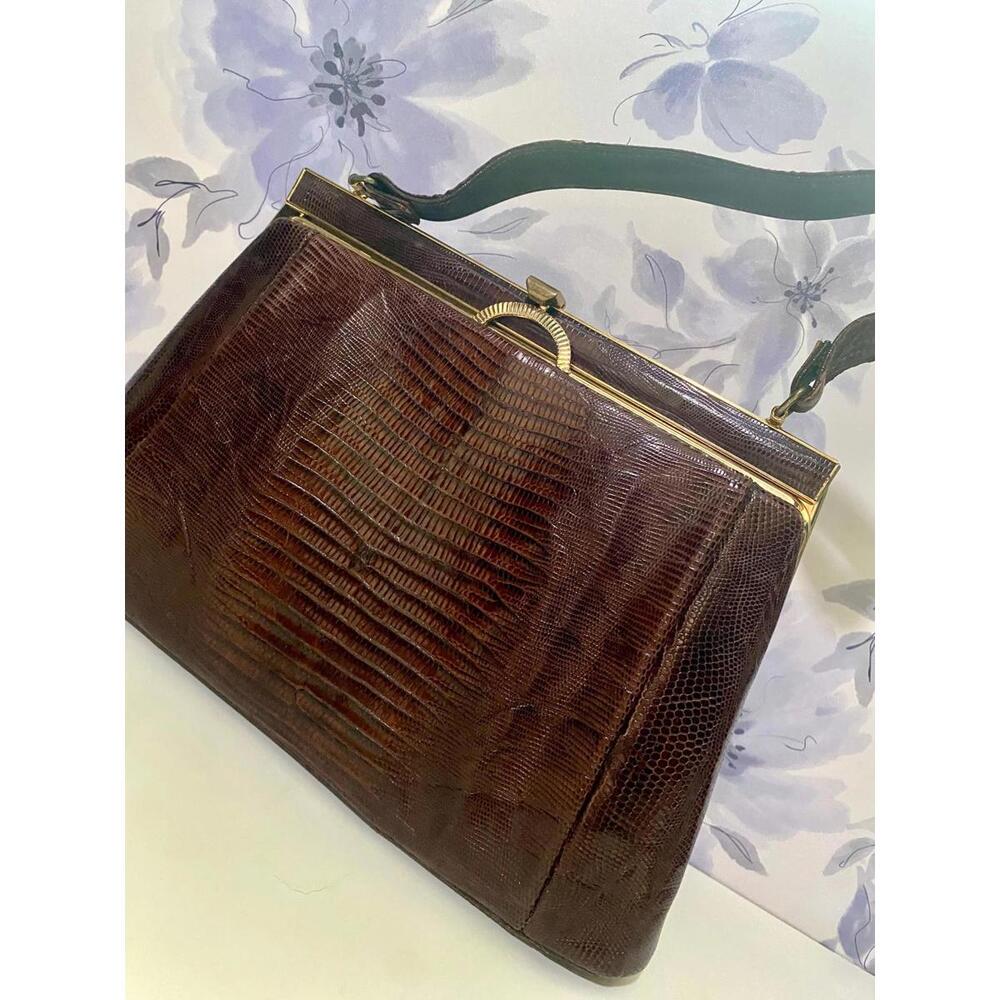 Vintage 50s Brown Alligator Skin Classic Purse Handbag Clutch Gilt Barrel Clasp